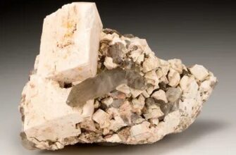 Ортоклаз минерал — свойства, описание и как используют камень